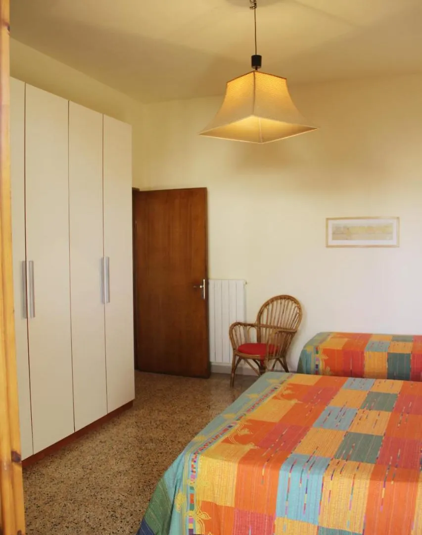Apartamento Via Firenze Marina di Castagneto Carducci 0*,